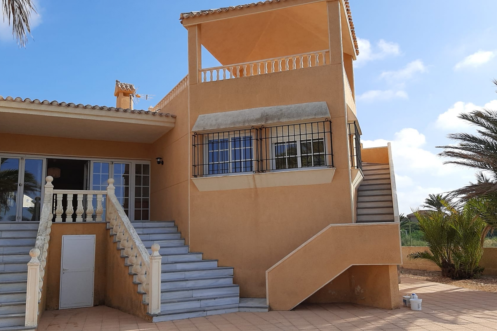 Новое  строительство - Отдельная вилла -
La Manga del Mar Menor