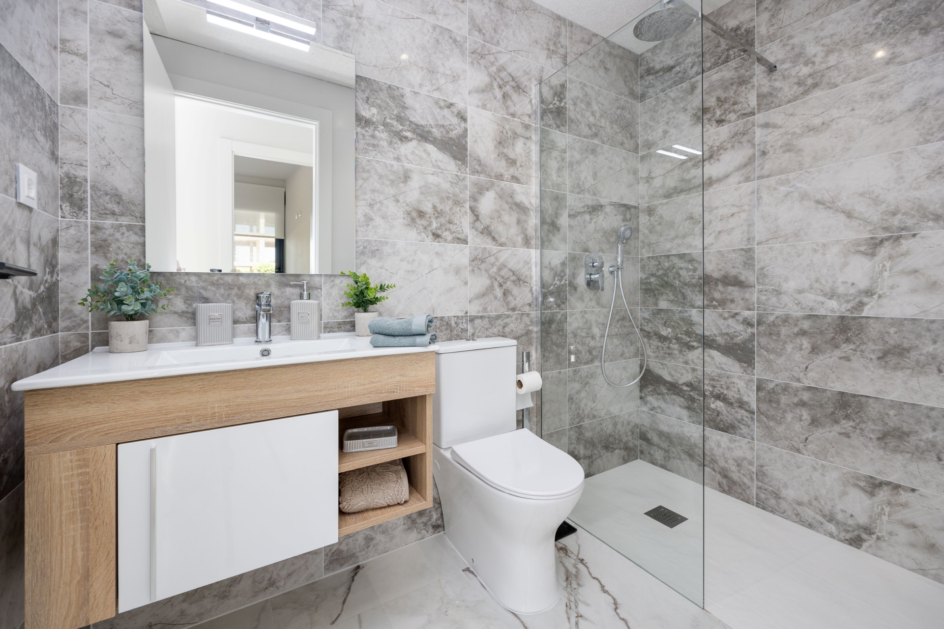 Nueva construcción  - Apartamento -
San Miguel de Salinas