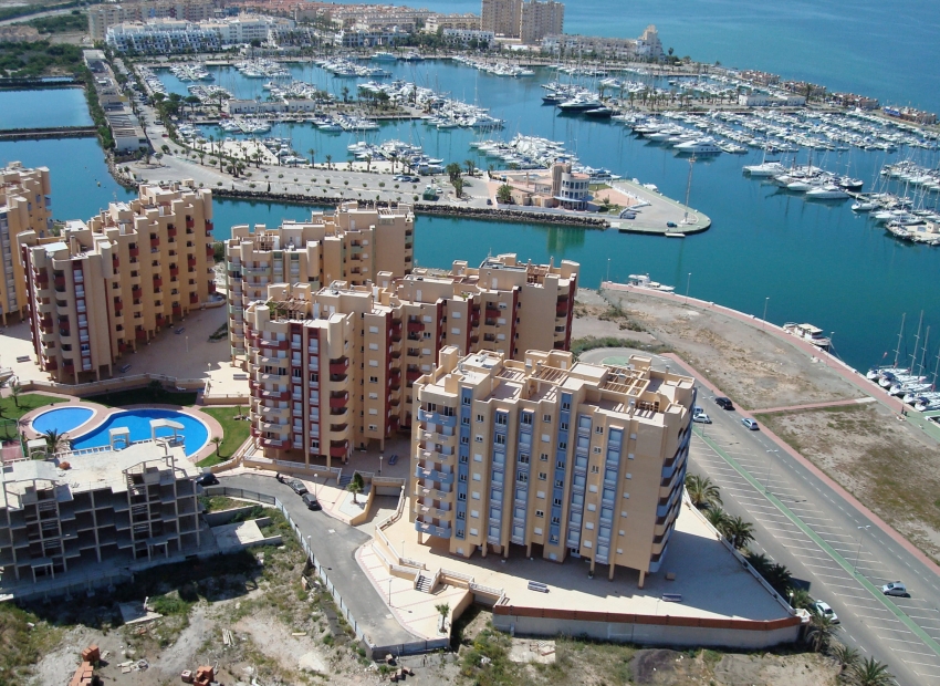 Nueva construcción  - Apartment -
La Manga del Mar Menor