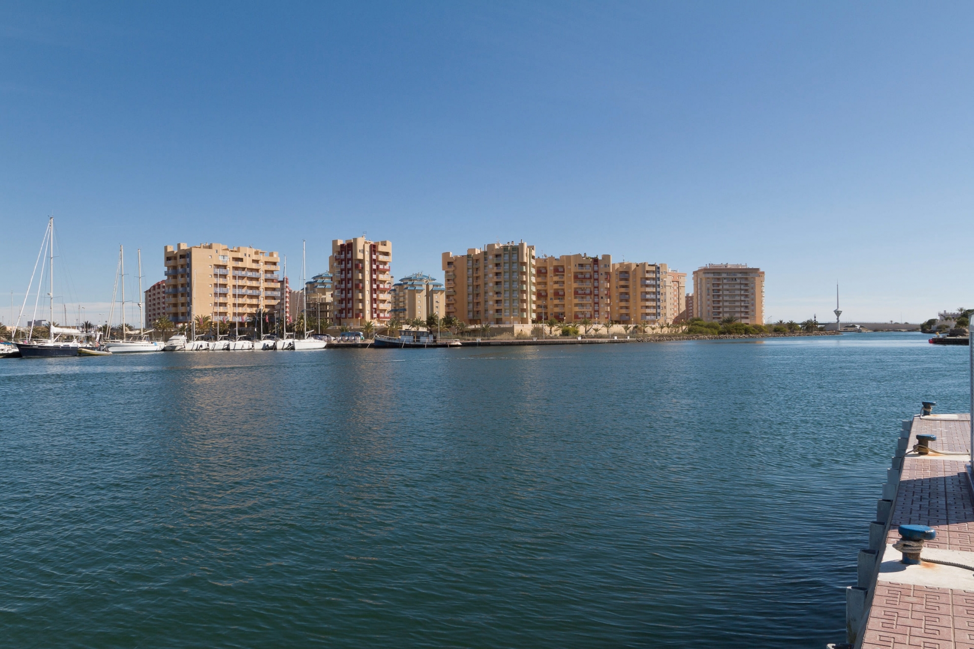 Nueva construcción  - Apartment -
La Manga del Mar Menor