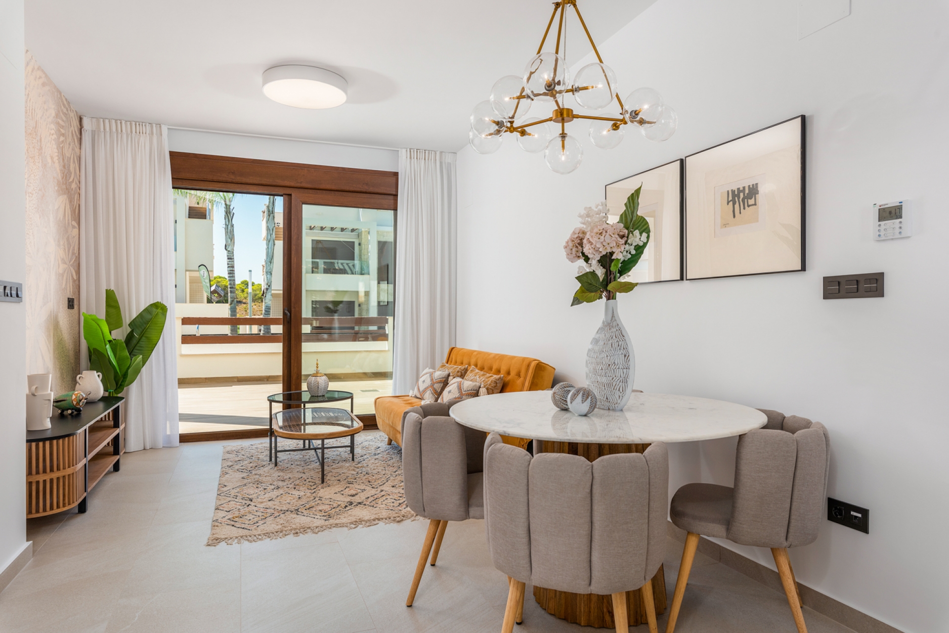 Nueva construcción  - Bungalow en planta alta -
Torrevieja