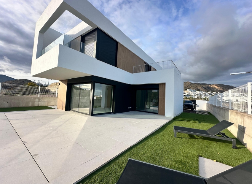 Nueva construcción  - Casa independiente -
Finestrat