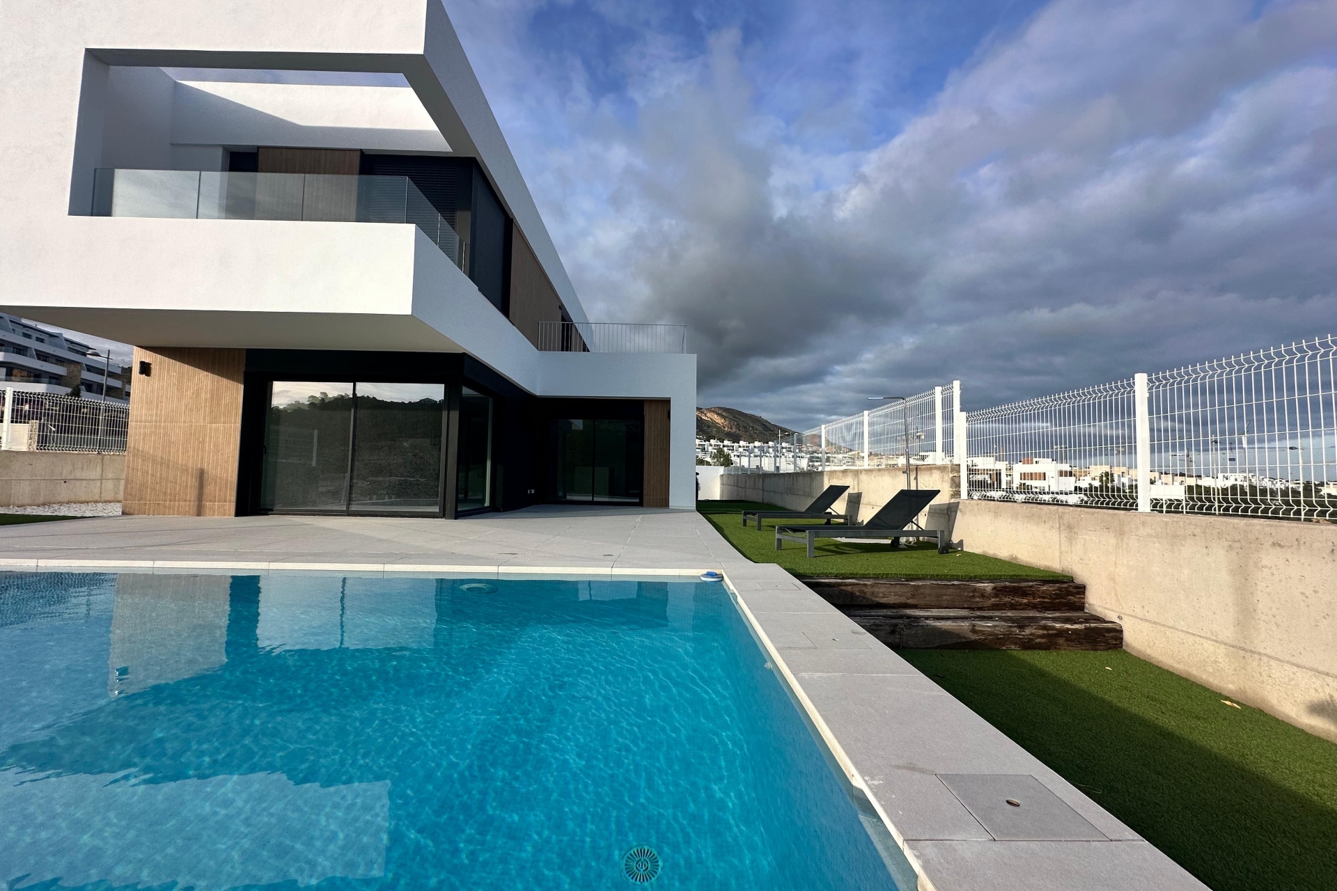Nueva construcción  - Casa independiente -
Finestrat
