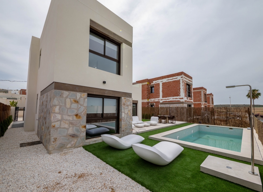 Nueva construcción  - Casa independiente -
La Finca Golf