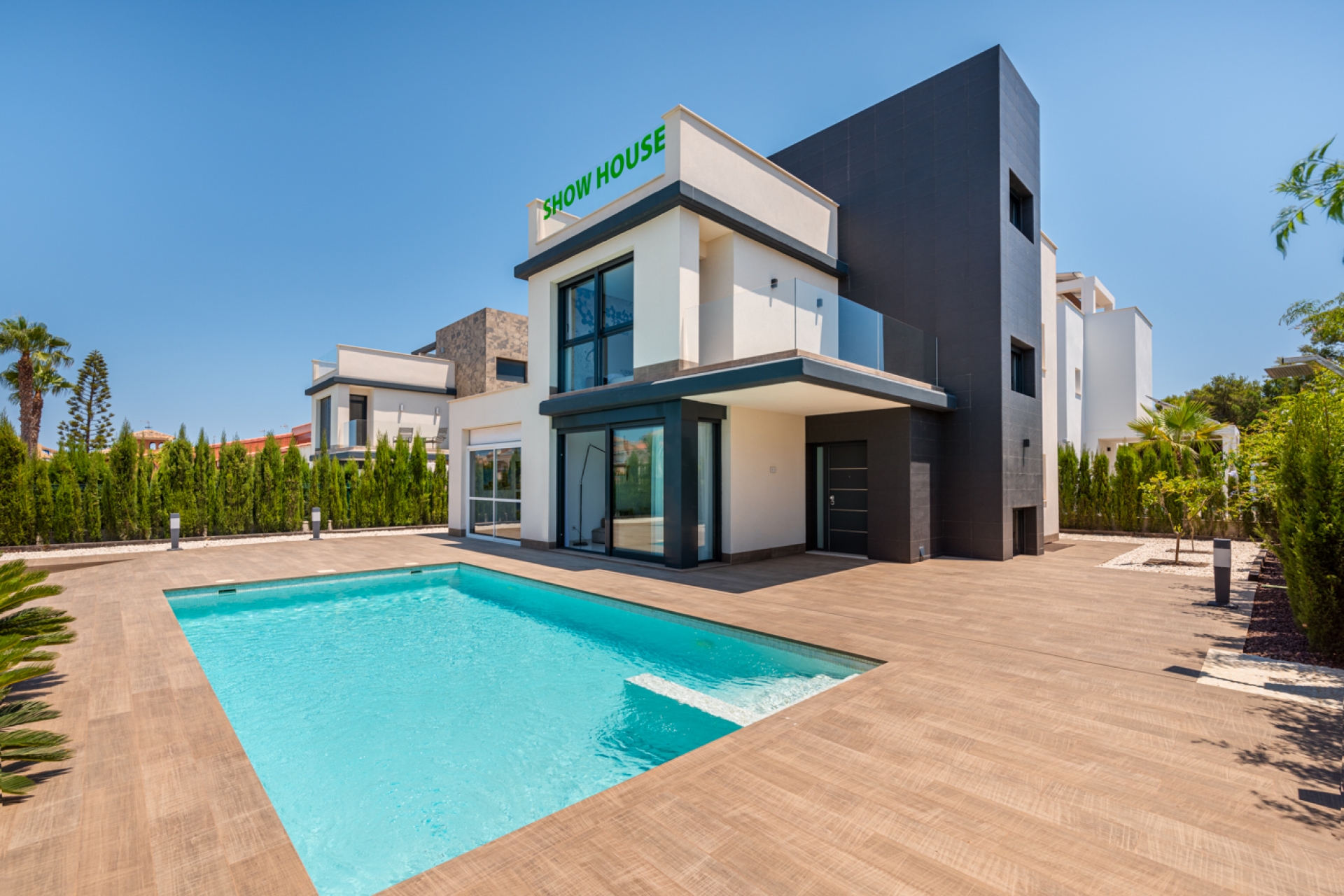 Nueva construcción  - detached -
Playa Paraiso