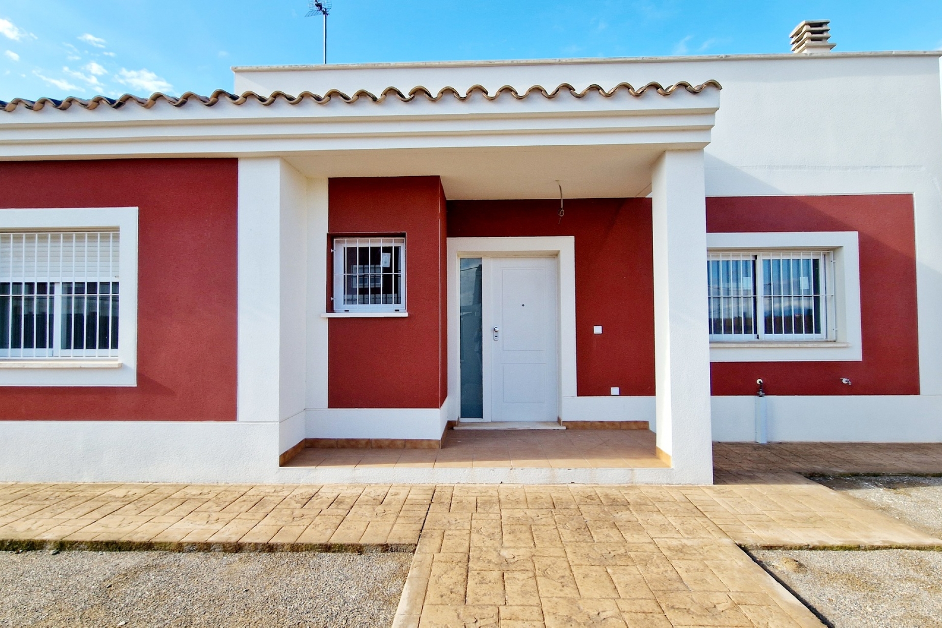 Nueva construcción  - detached -
Purias