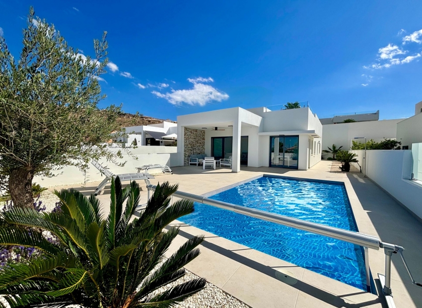 Nueva construcción  - detached -
Rojales