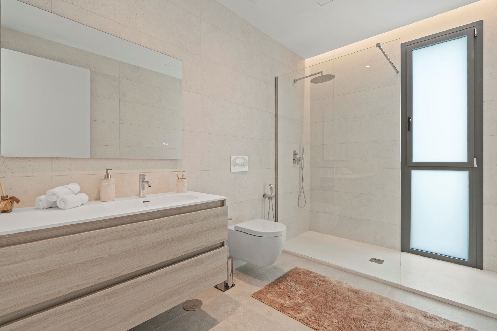 Nueva construcción  - Villa -
Benidorm