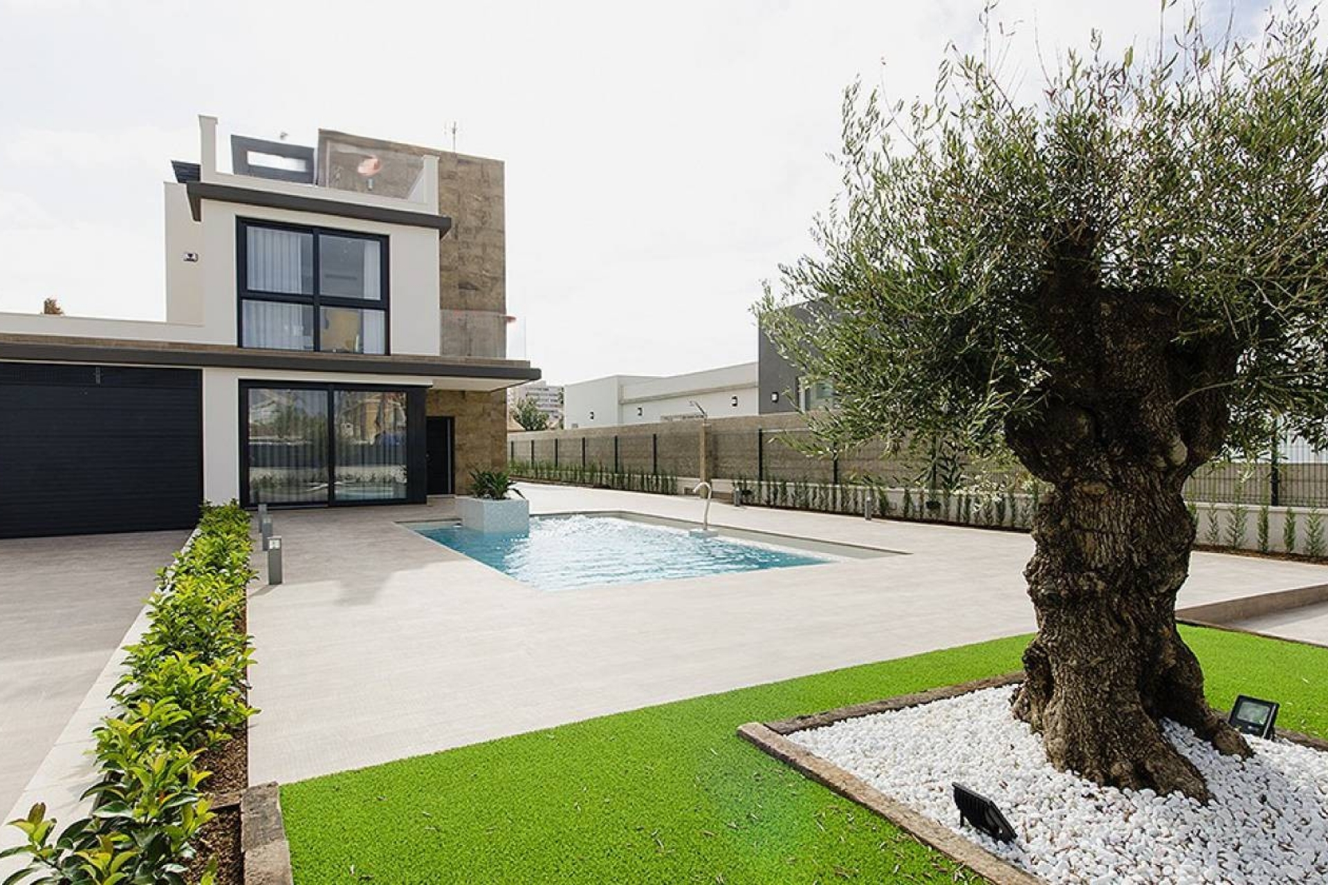 Nueva construcción  - Villa -
Dehesa de Campoamor