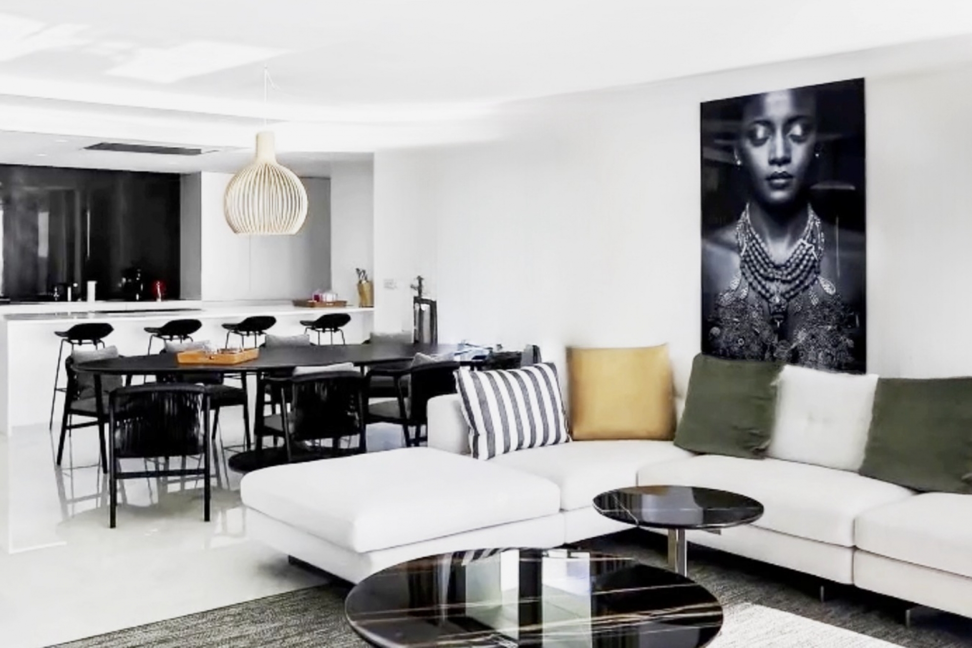 Nytt - Apartment -
Relleu