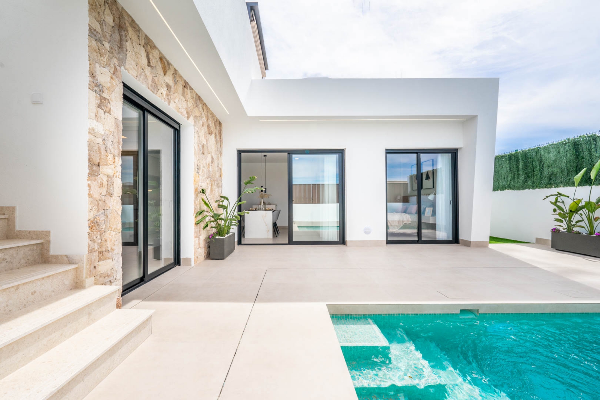 Nytt - detached -
Murcia - Roldán