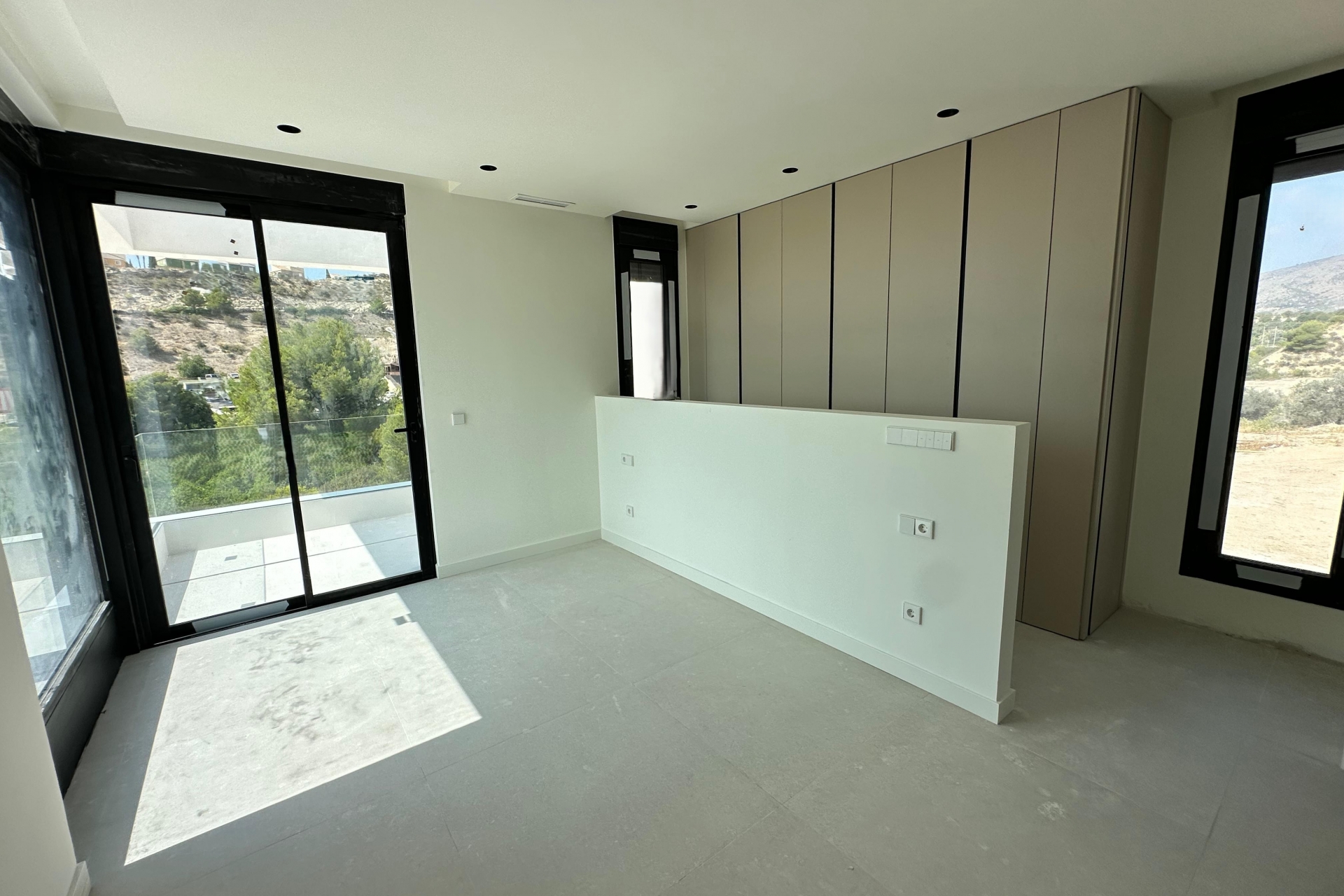 Nytt - Friliggande villa -
Finestrat