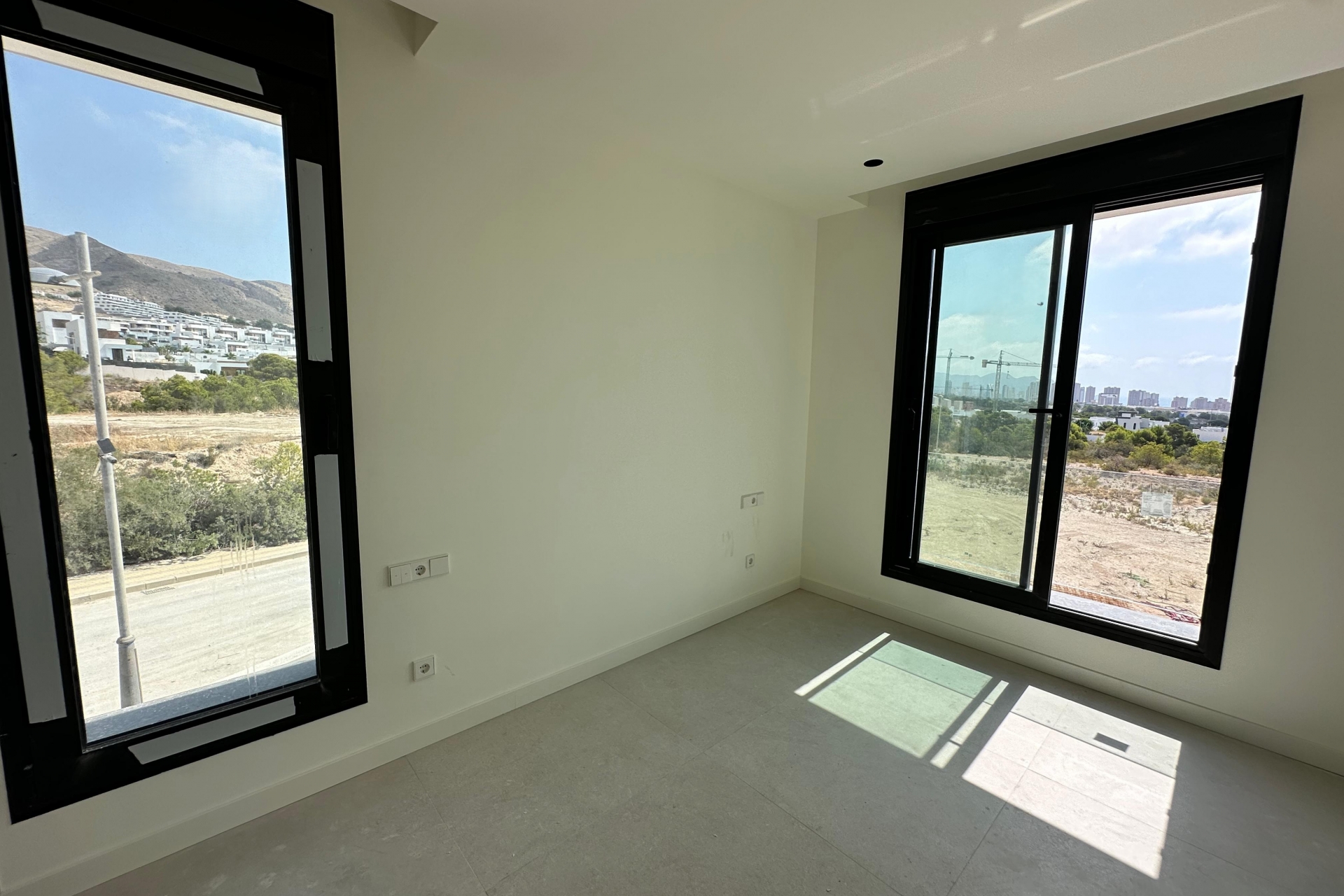 Nytt - Friliggande villa -
Finestrat