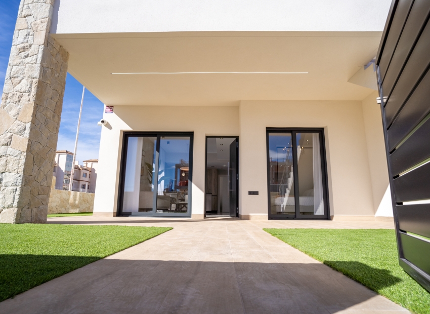 Nytt - high-bungalow -
Pilar de la Horadada