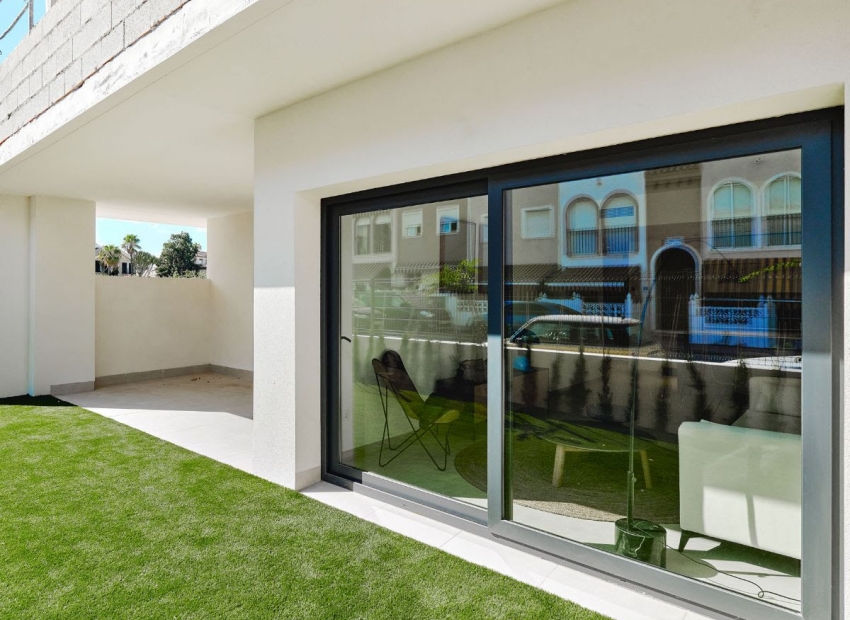 Nytt - low-bungalow -
Torrevieja