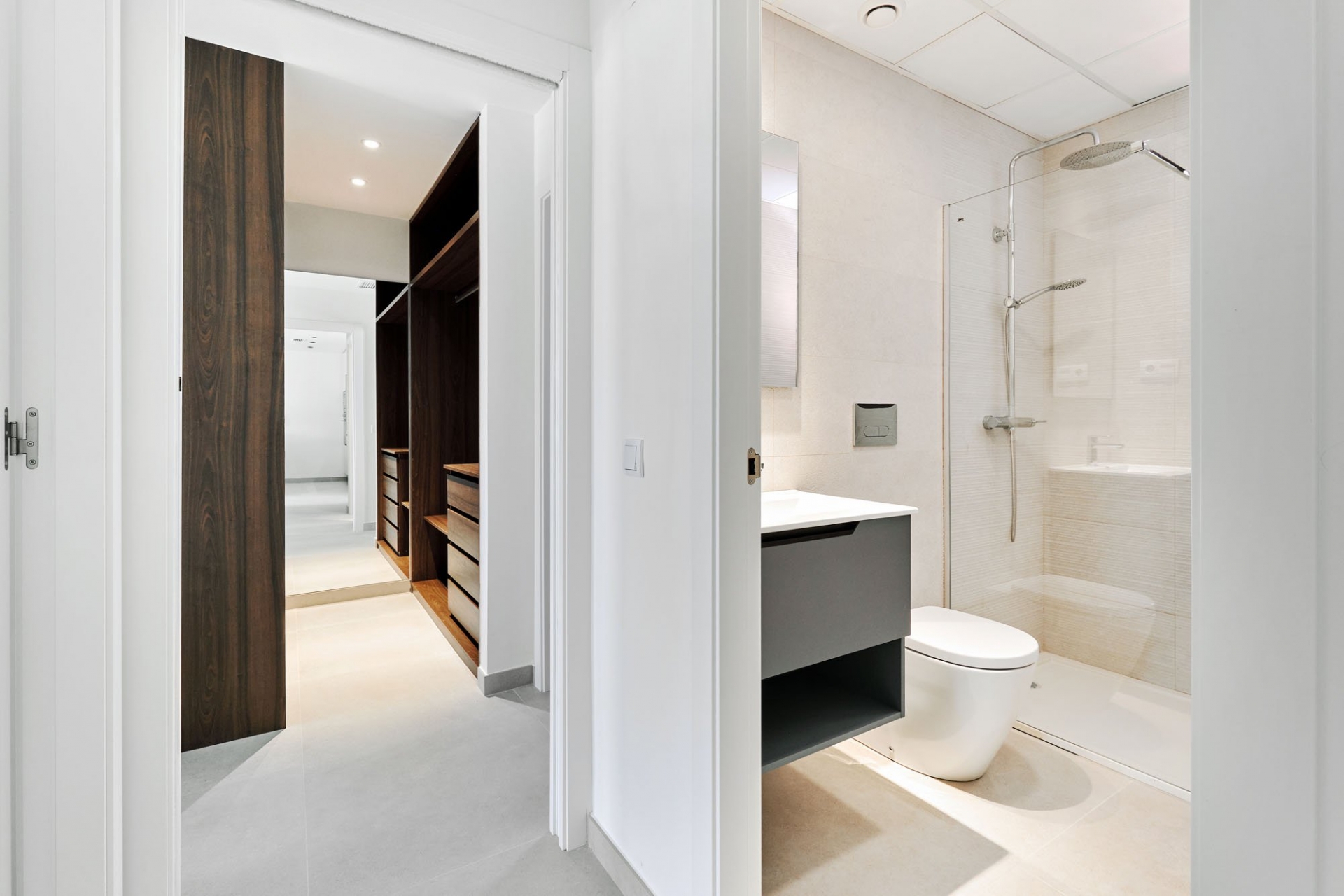 Nytt - low-bungalow -
Torrevieja
