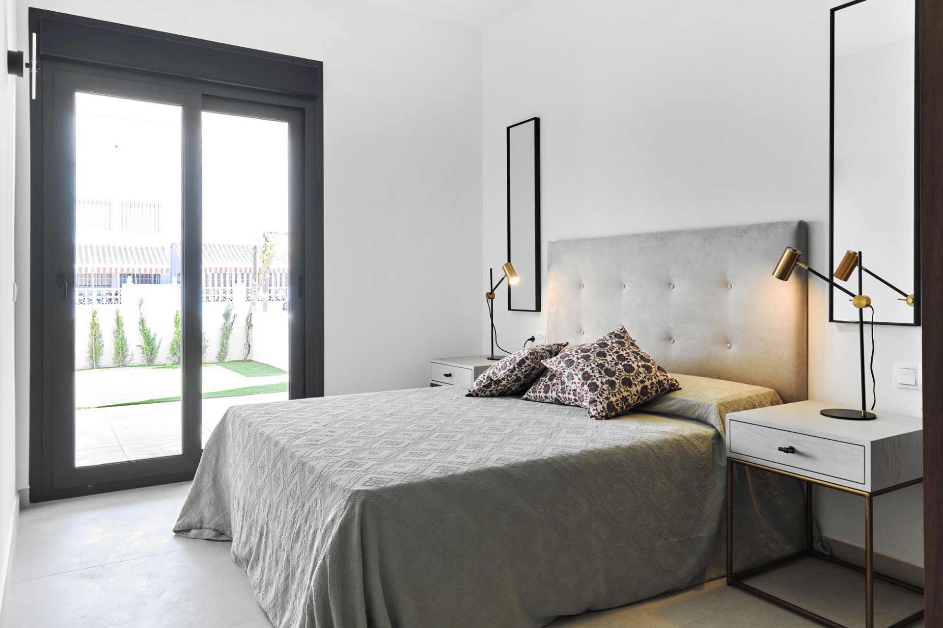 Nytt - low-bungalow -
Torrevieja