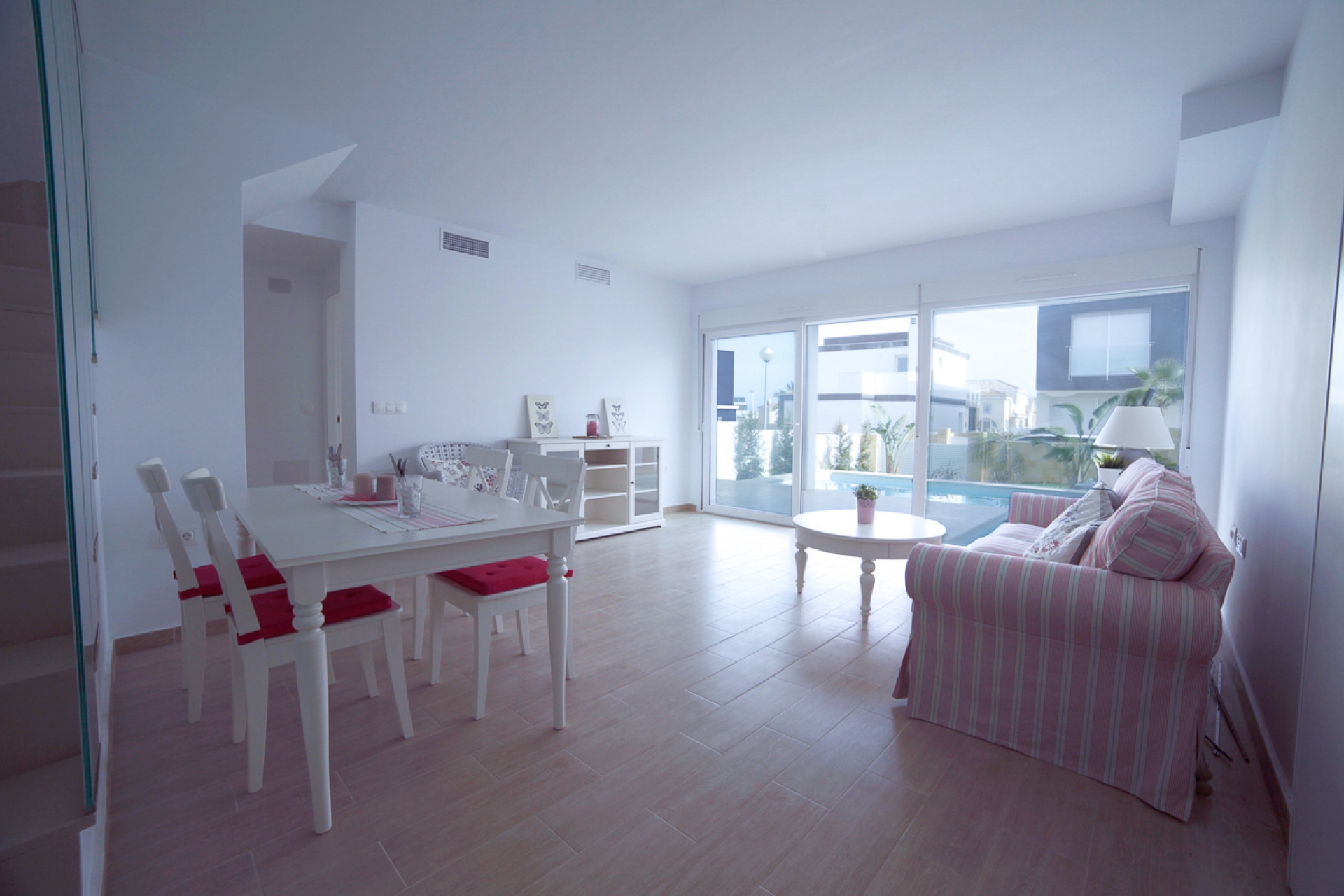 Nytt - Parhus -
Santa Pola - Gran Alacant