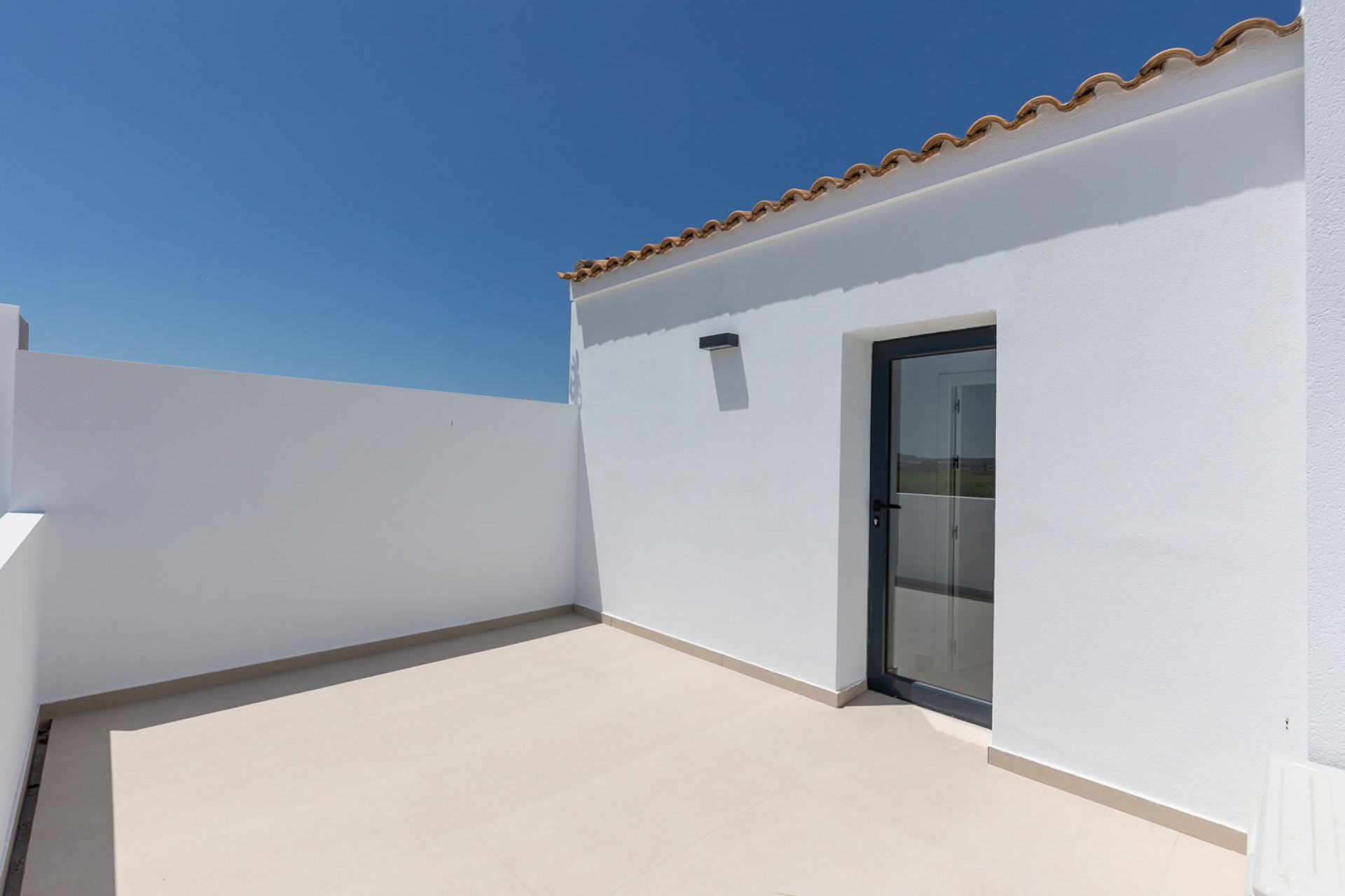 Nytt - semi-detached -
Rafal