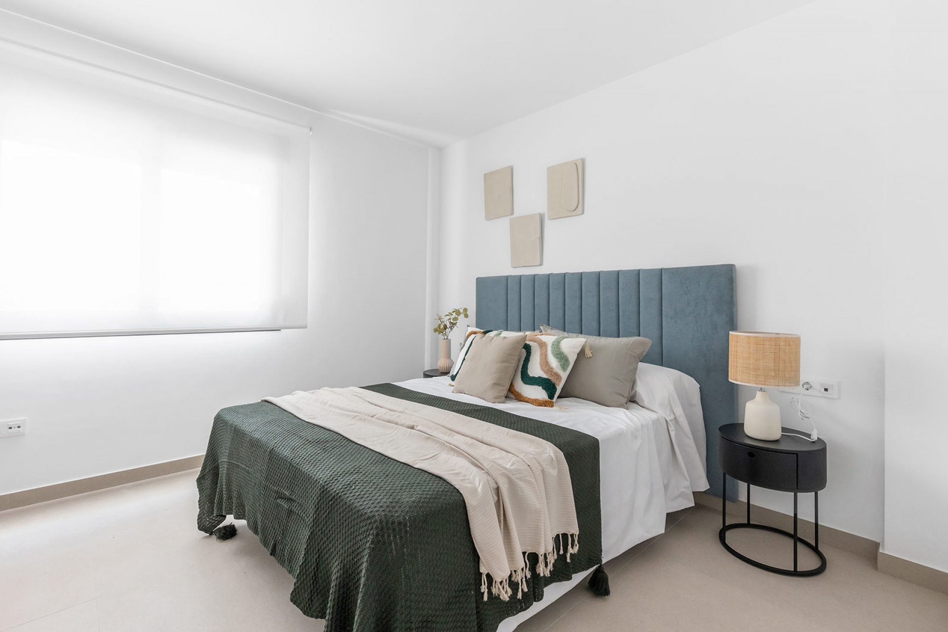 Nytt - semi-detached -
Rafal