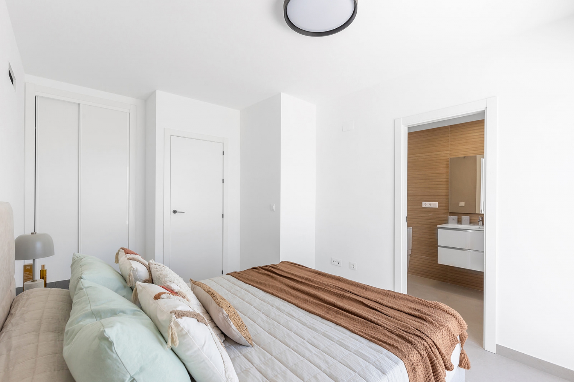 Nytt - semi-detached -
Rafal