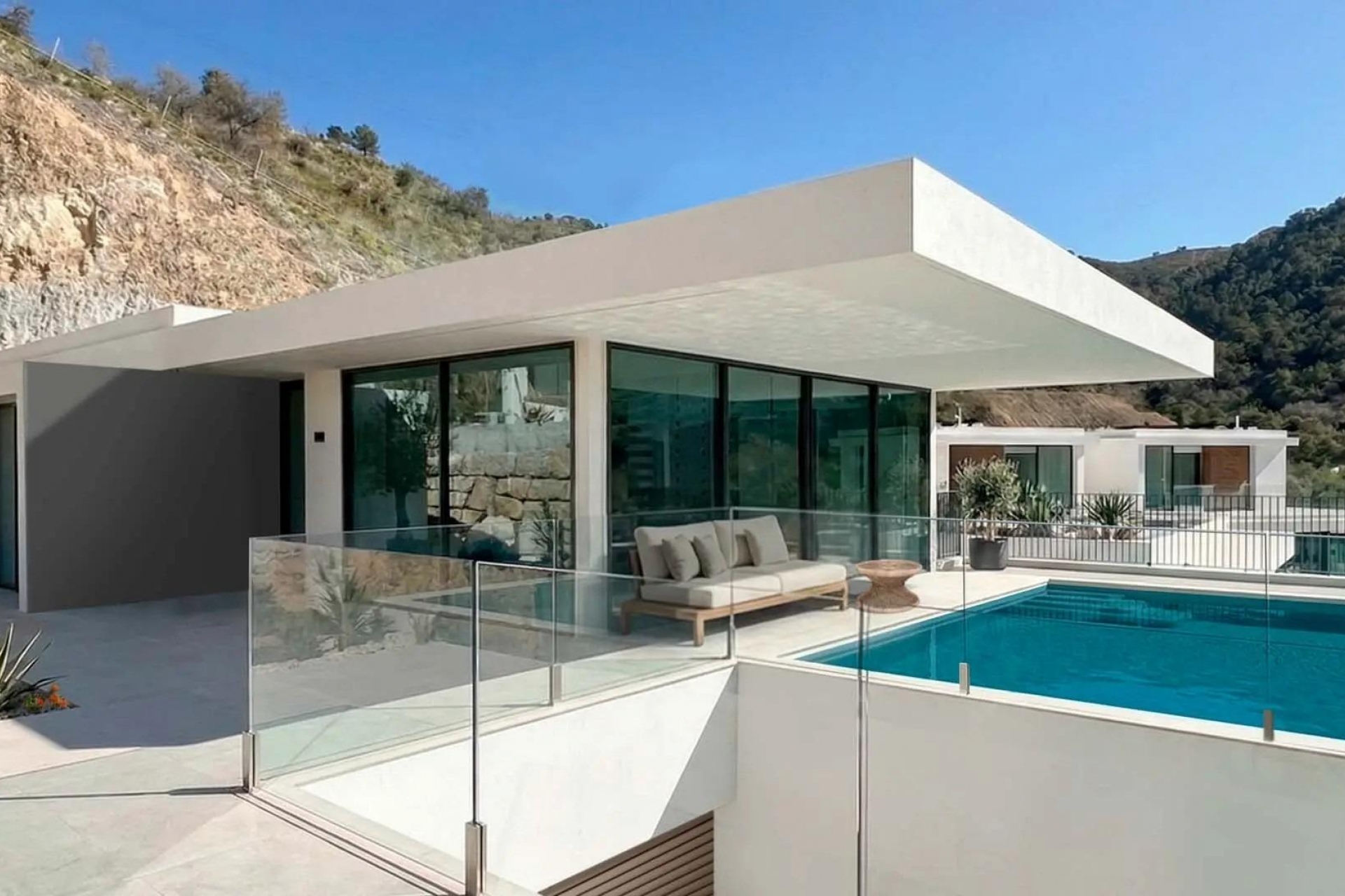 Nytt - Villa -
Benidorm