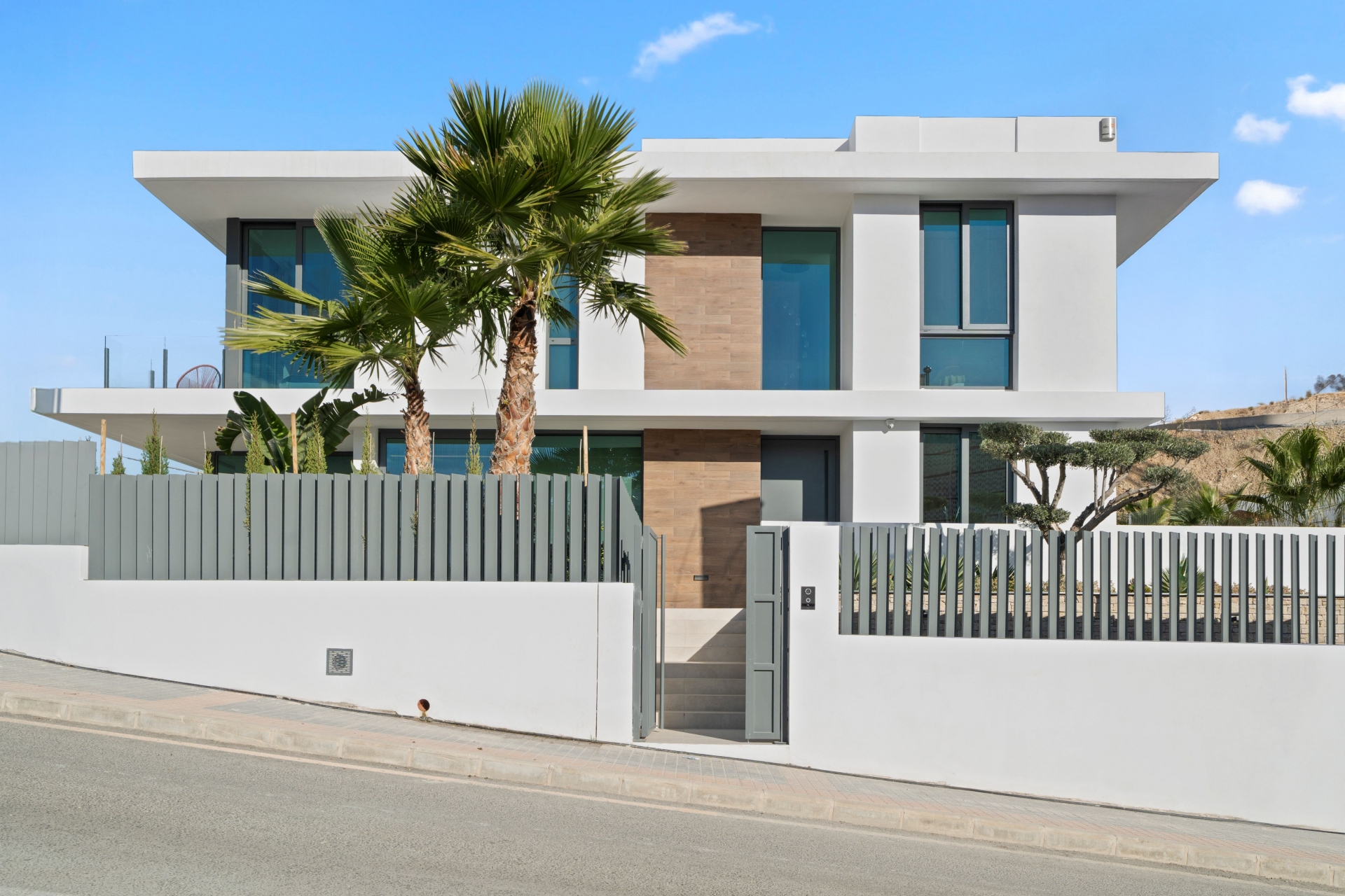 Nytt - Villa -
Benidorm