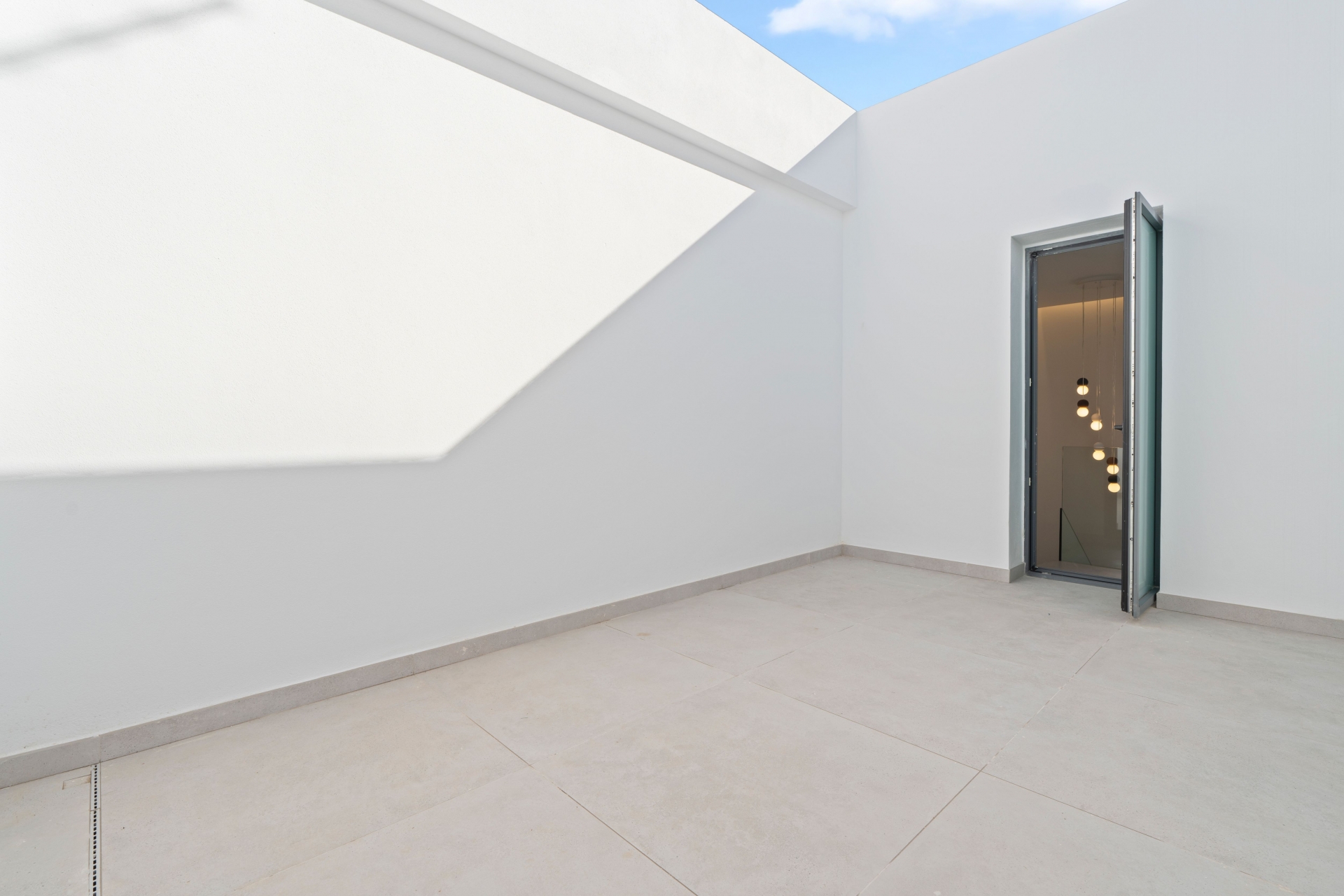 Nytt - Villa -
Benidorm