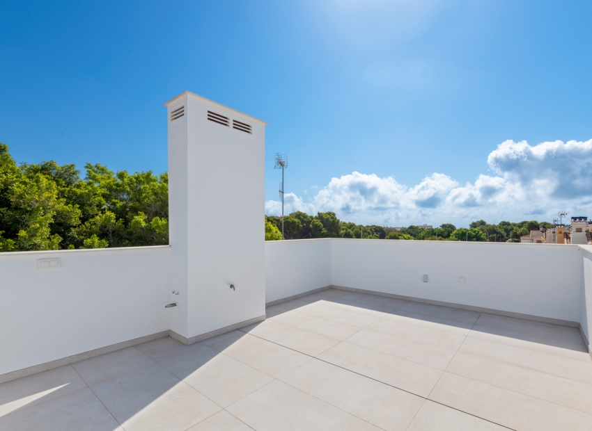 Nytt - Villa -
Pilar de la Horadada