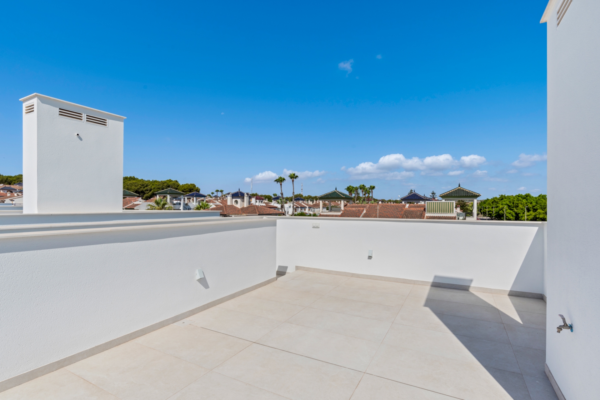 Nytt - Villa -
Pilar de la Horadada