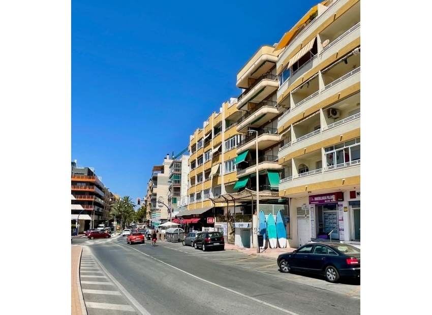 Перепродажа - Apartment -
Torrevieja - Playa de los Locos
