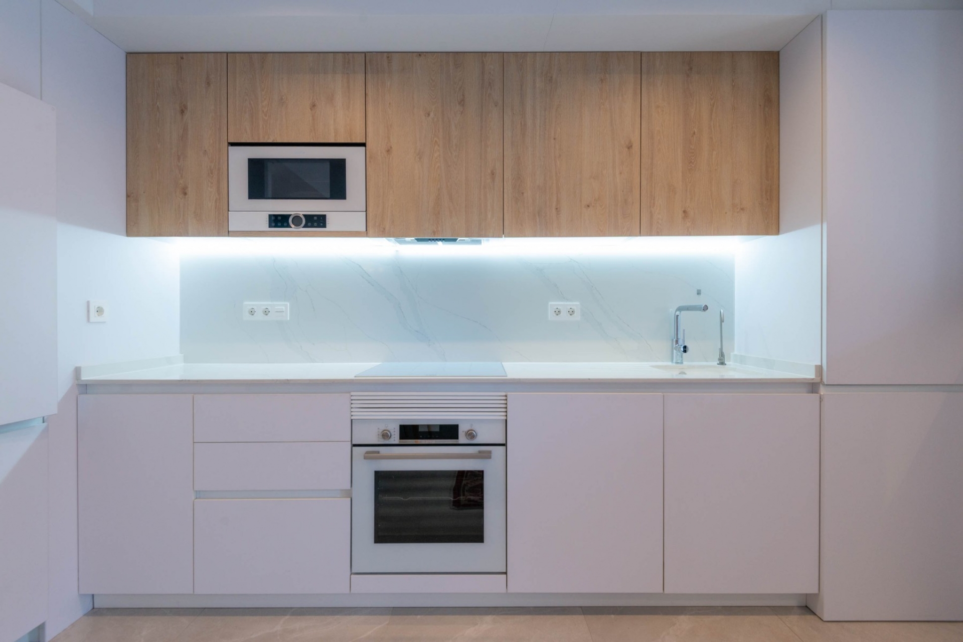 Перепродажа - Apartment -
Torrevieja - Playa los Locos