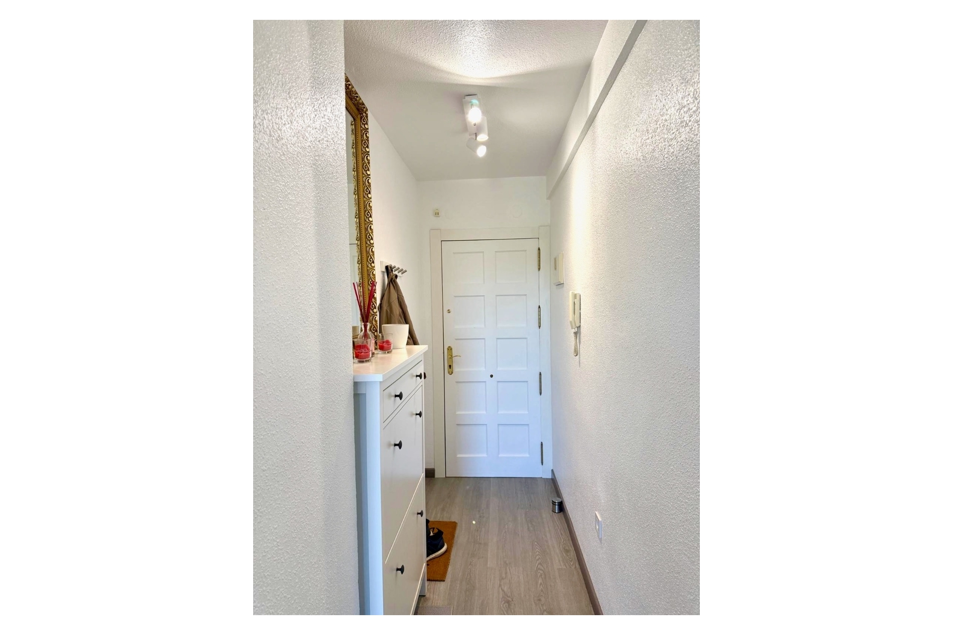 Перепродажа - Apartment -
Torrevieja - Punta Prima, Torrevieja