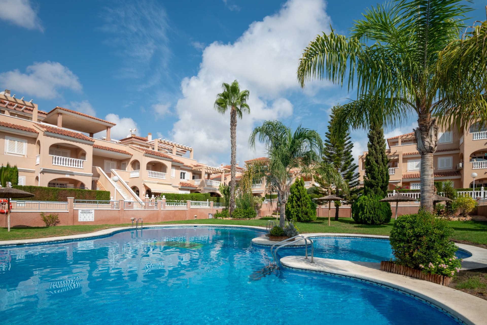 Перепродажа - Бунгало -
Orihuela Costa - Punta Prima, Orihuela Costa