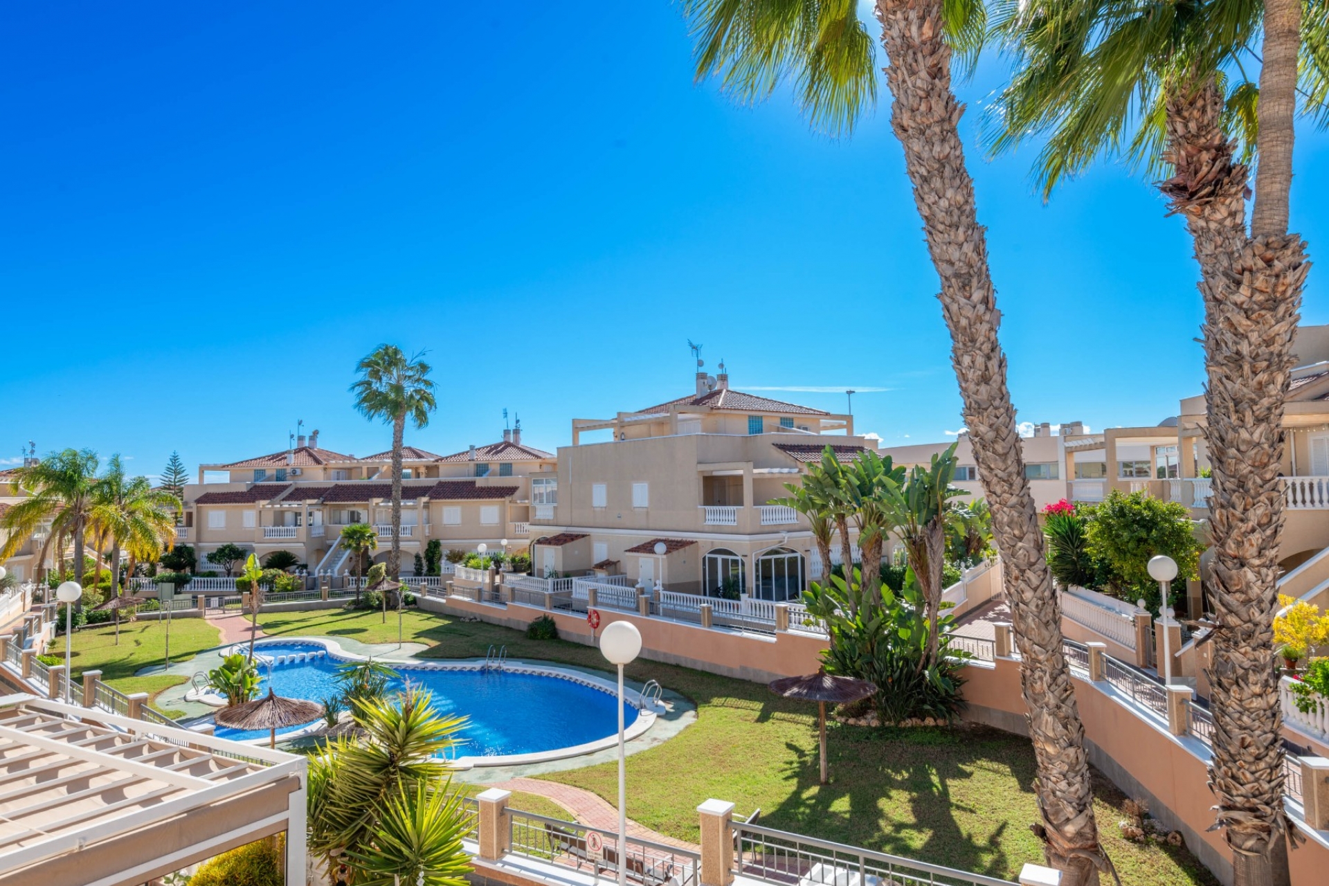 Перепродажа - Бунгало -
Orihuela Costa - Punta Prima, Orihuela Costa