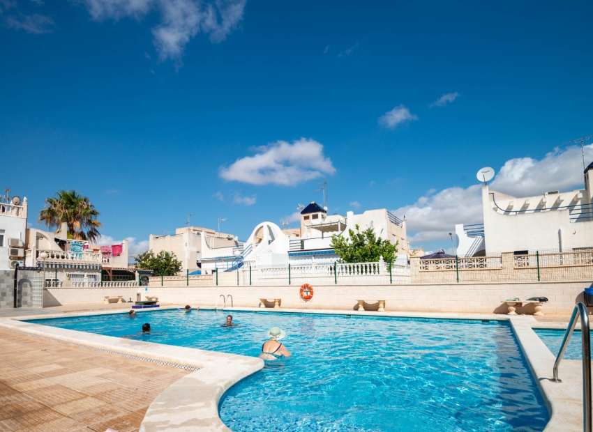 Перепродажа - Бунгало -
Torrevieja - La Torreta