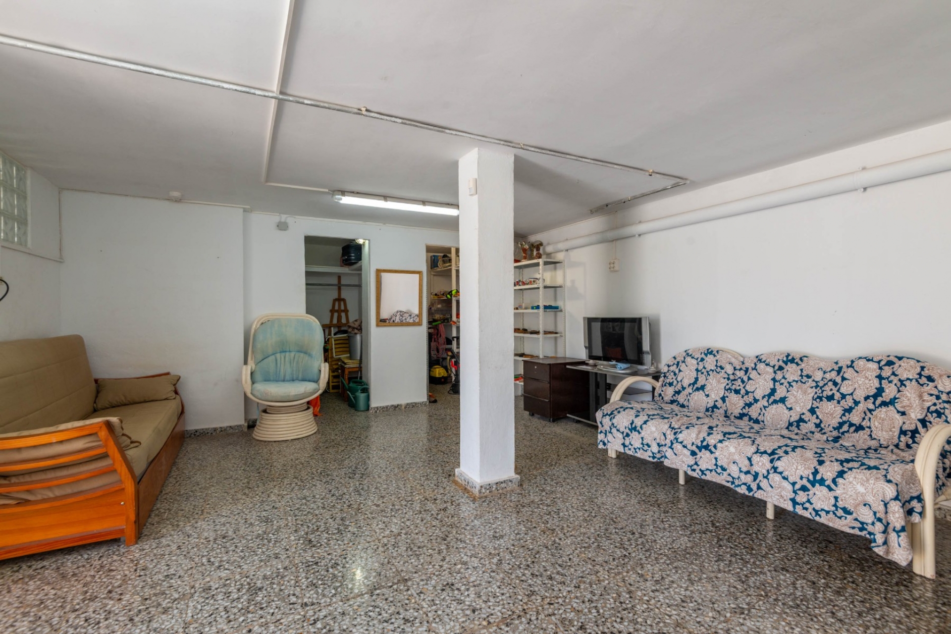 Перепродажа - Дом на 4 семьи -
Torrevieja - Acequion