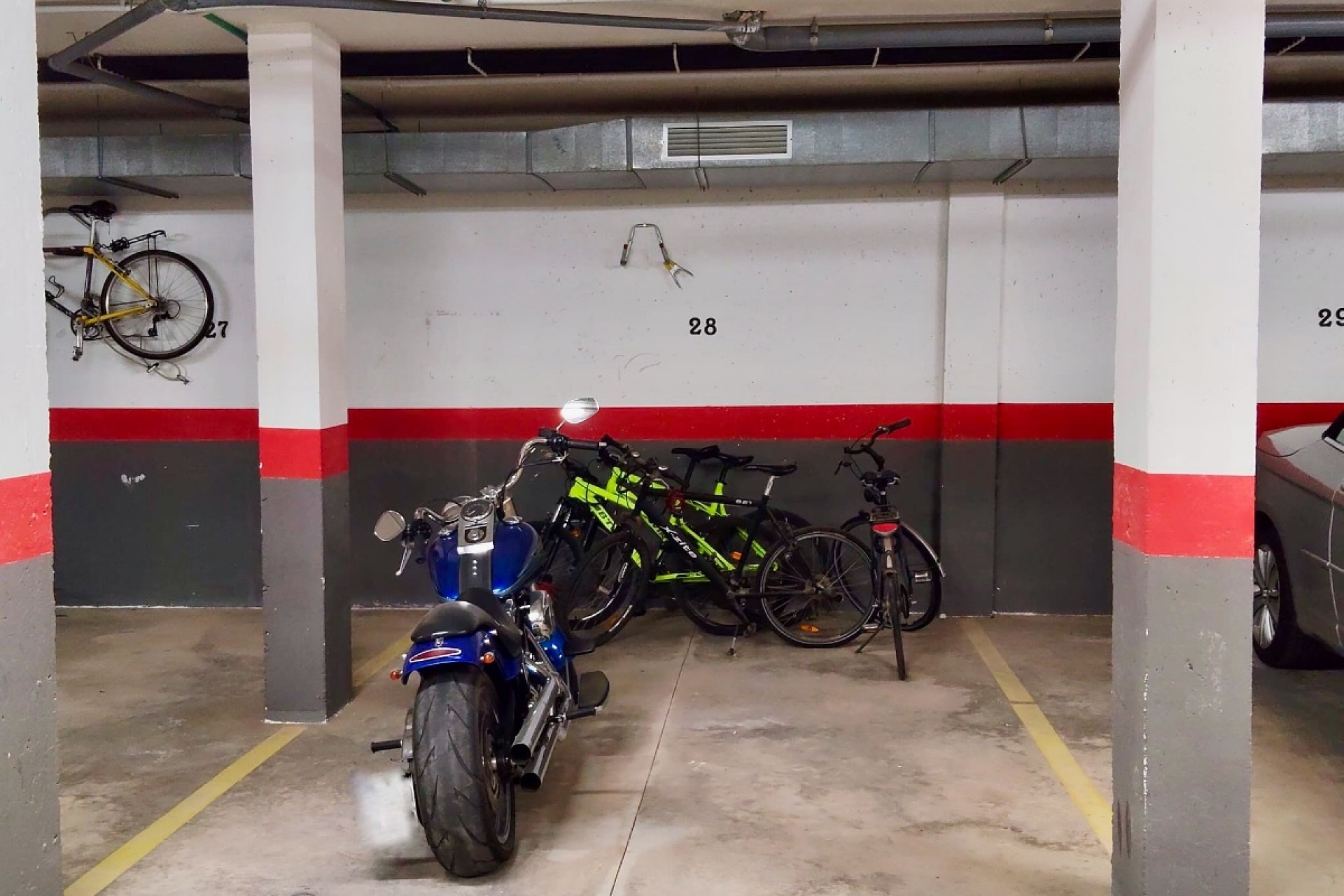 Перепродажа - Garage -
Orihuela Costa - La Florida
