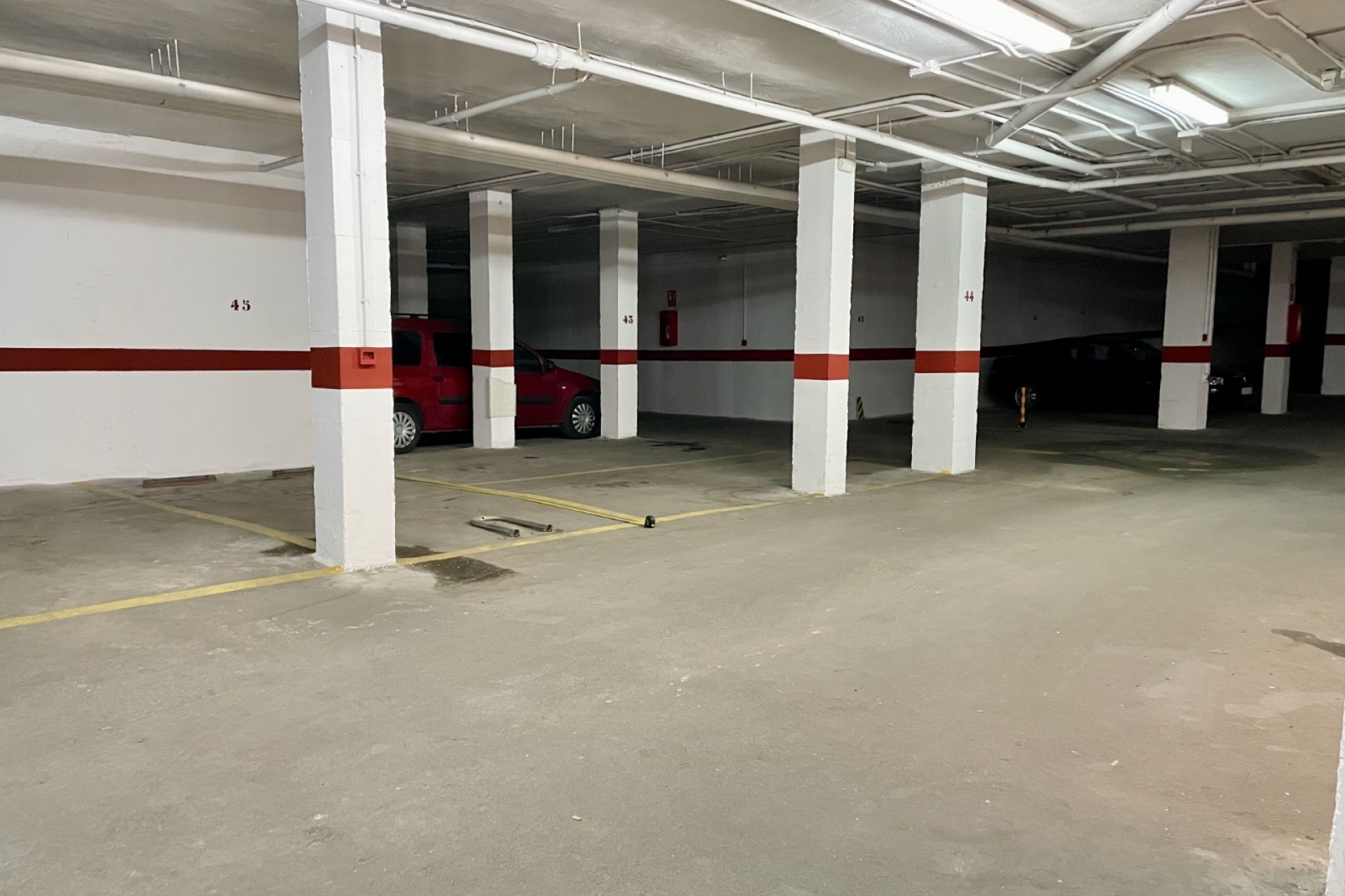 Перепродажа - Garage -
Torrevieja - Centro