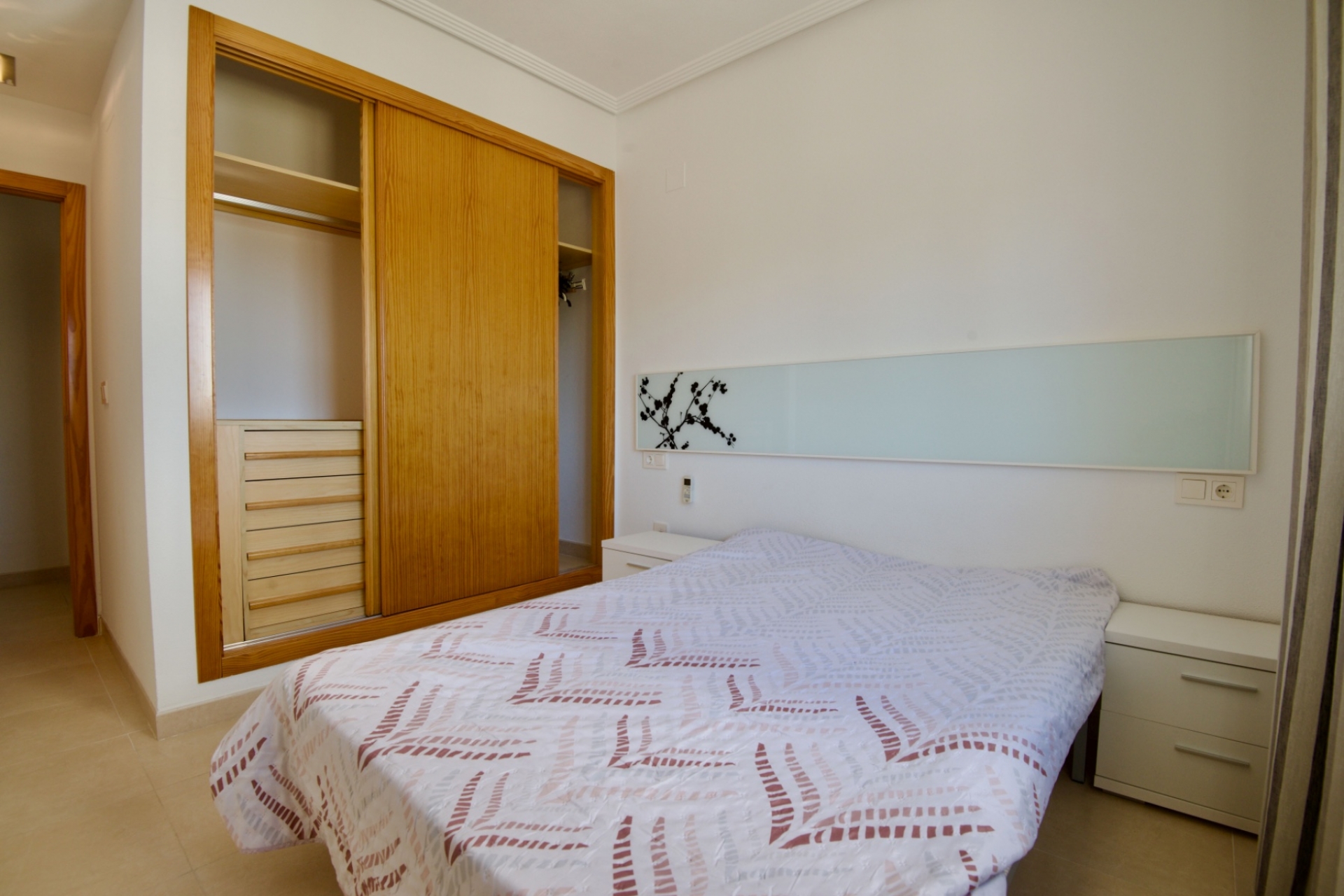 Перепродажа - многоэт. дом -
Orihuela Costa - Villamartin
