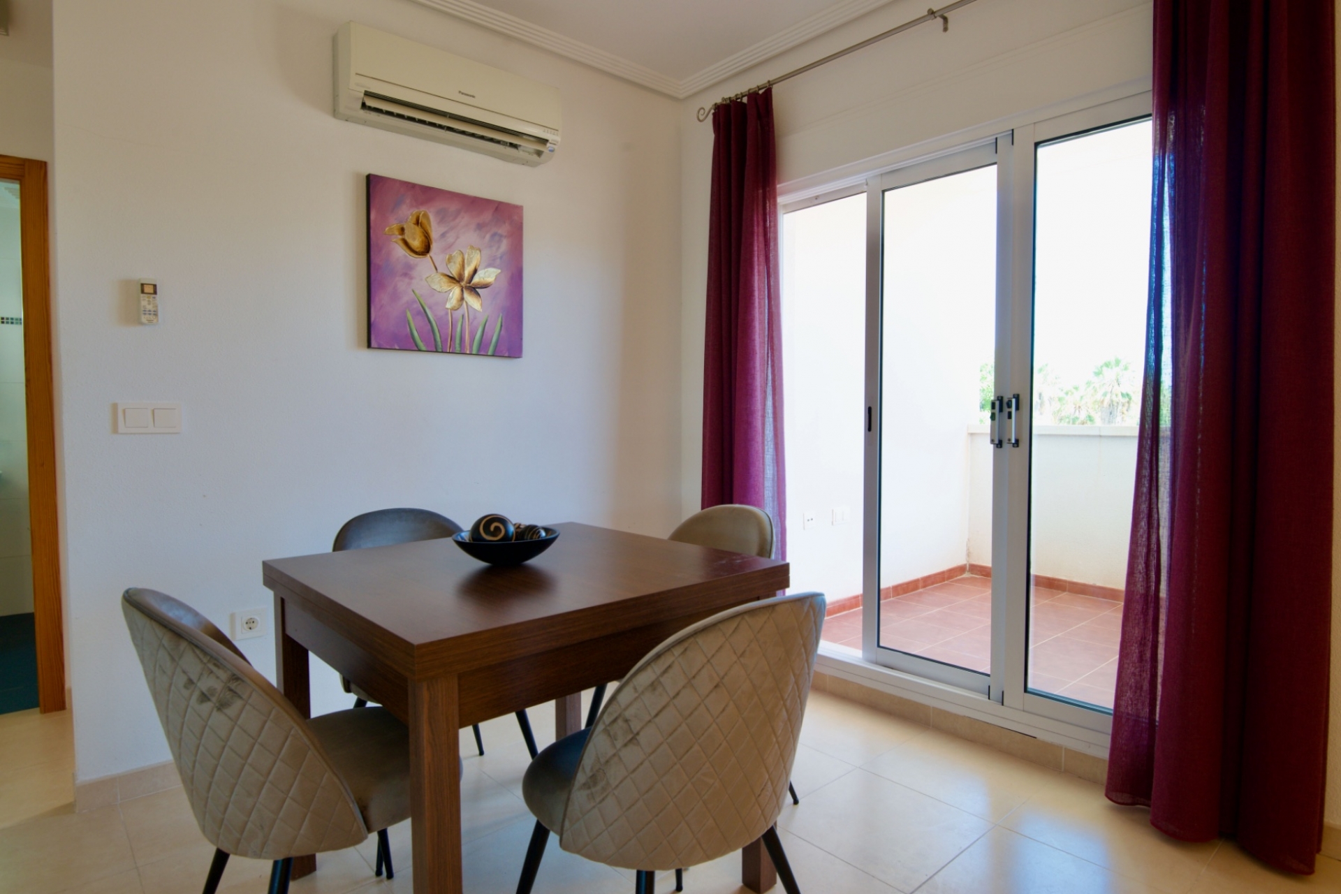 Перепродажа - многоэт. дом -
Orihuela Costa - Villamartin