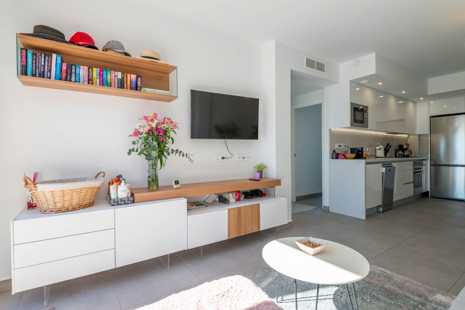 Перепродажа - многоэт. дом -
Orihuela Costa - Villamartin