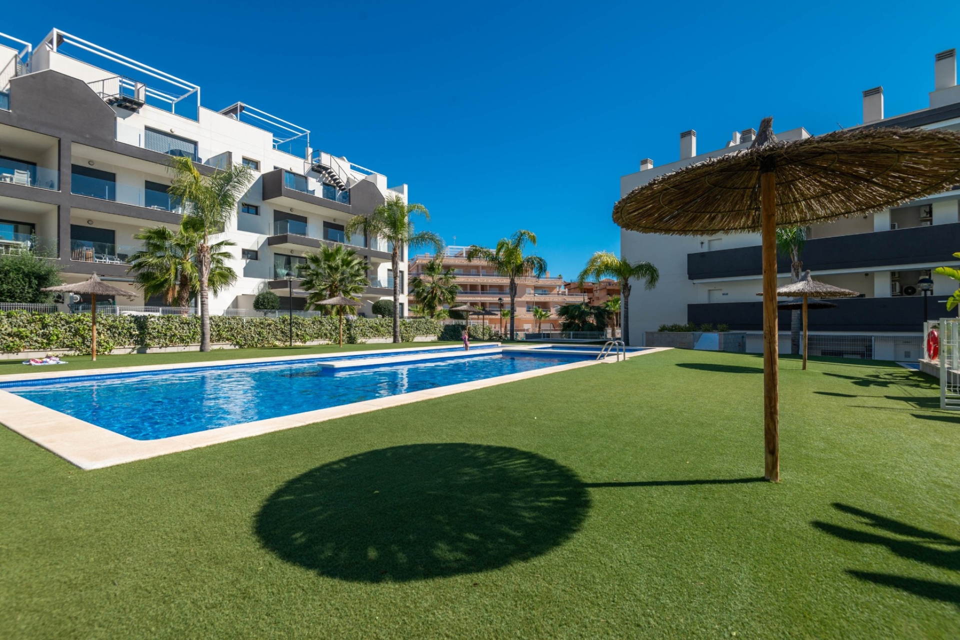 Перепродажа - многоэт. дом -
Orihuela Costa - Villamartin