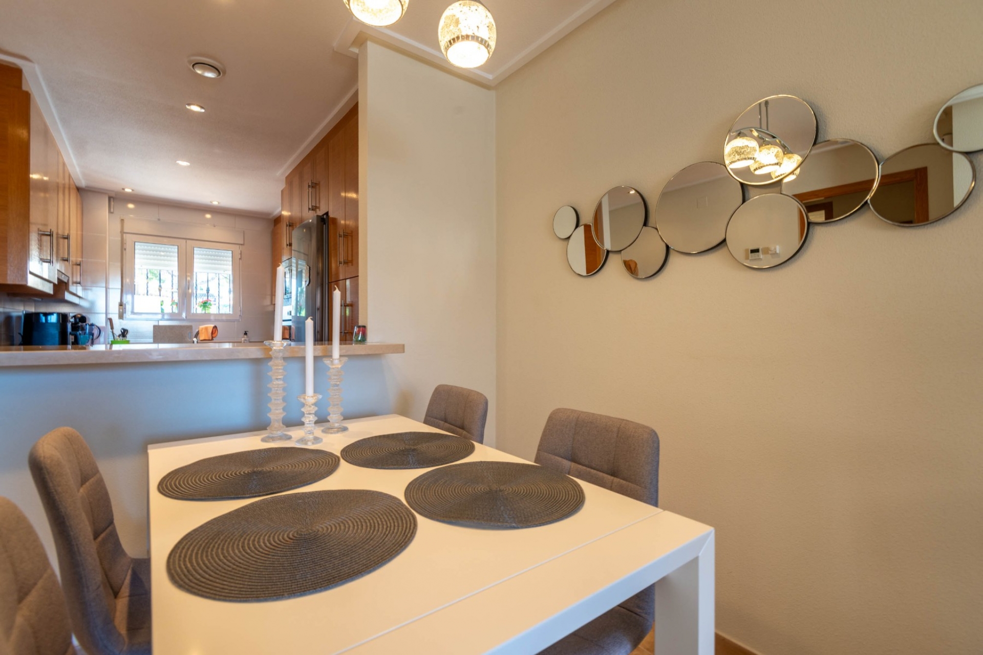 Перепродажа - многоэт. дом -
Orihuela Costa - Villamartin