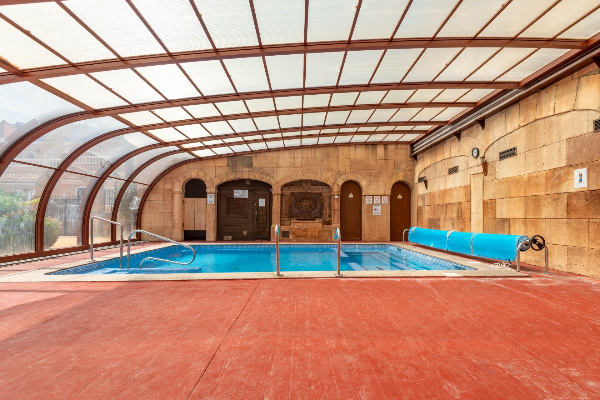 Перепродажа - многоэт. дом -
Orihuela Costa - Villamartin