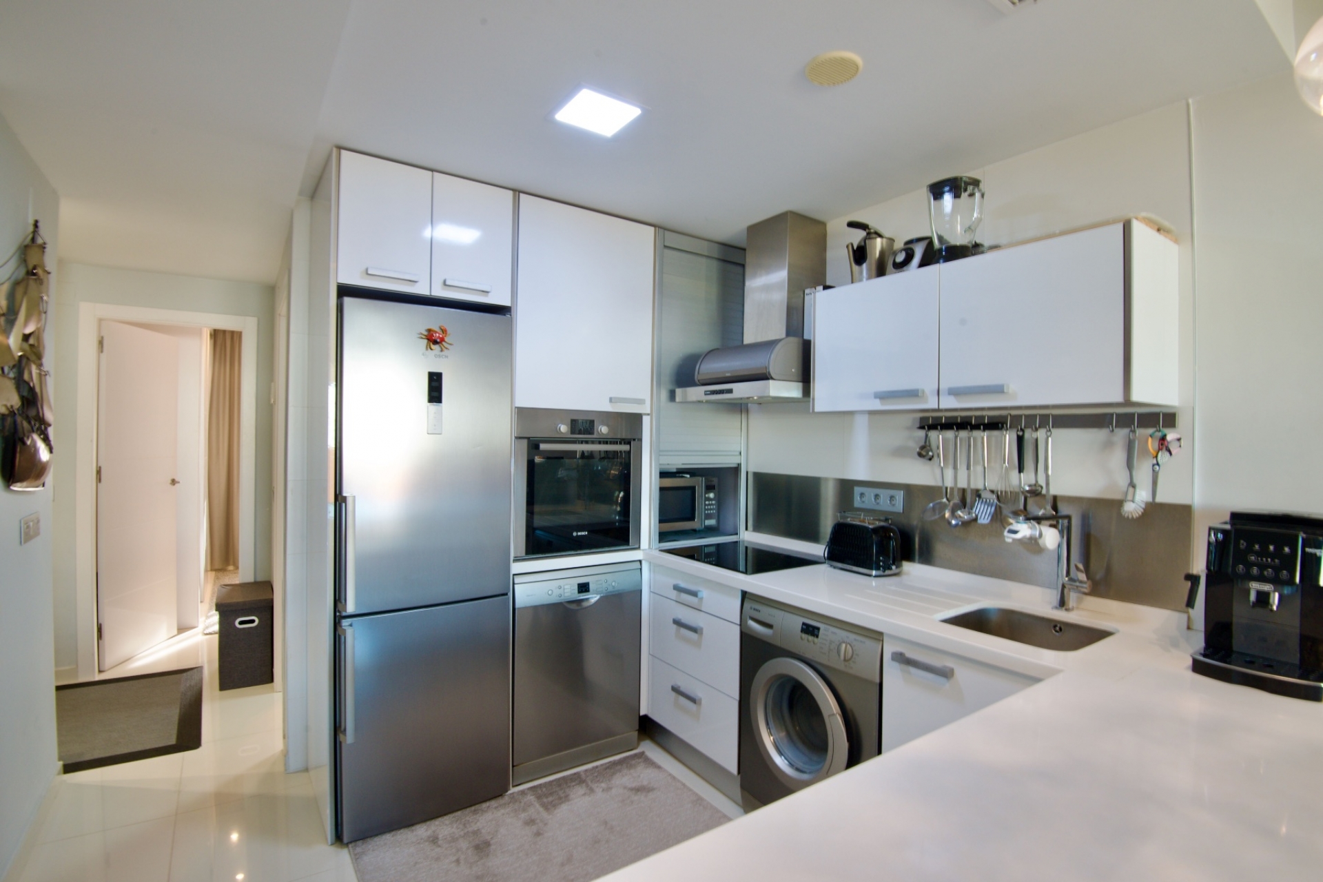 Перепродажа - многоэт. дом -
Torrevieja - Habaneras