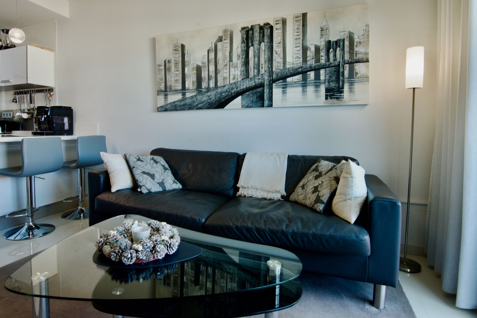 Перепродажа - многоэт. дом -
Torrevieja - Habaneras