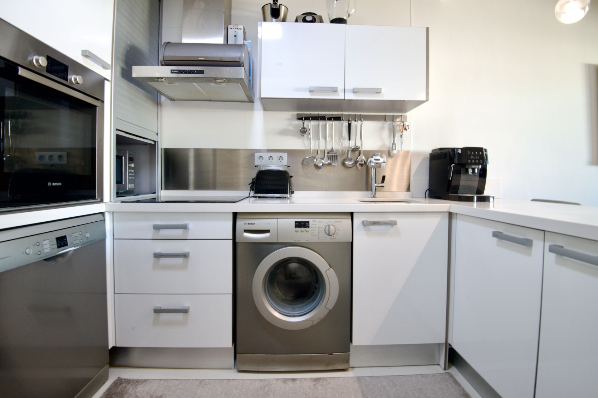 Перепродажа - многоэт. дом -
Torrevieja - Habaneras