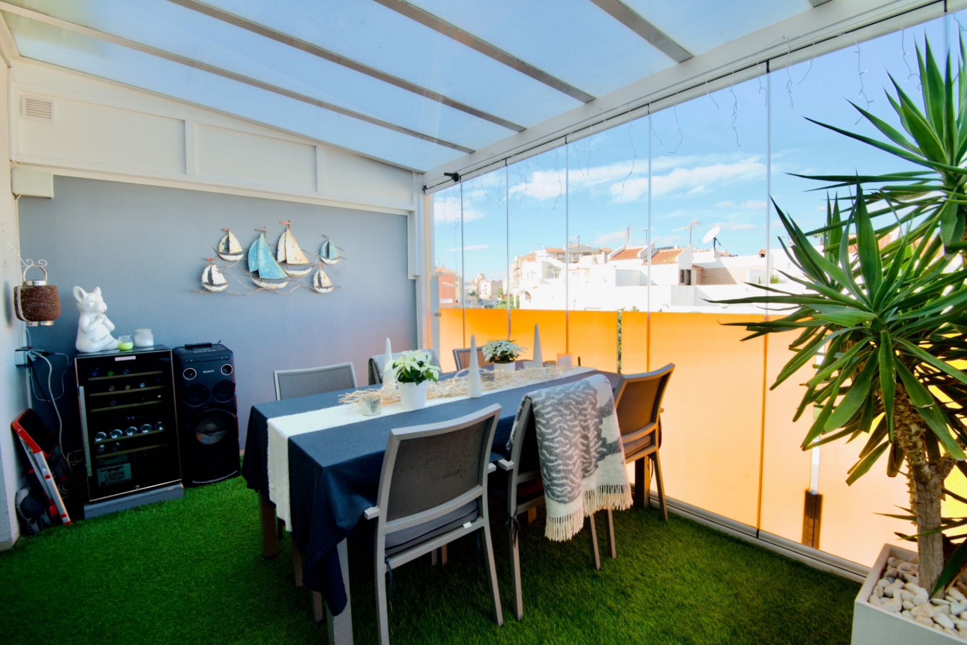 Перепродажа - многоэт. дом -
Torrevieja - Habaneras