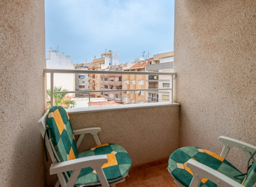 Перепродажа - многоэт. дом -
Torrevieja - Playa del Cura